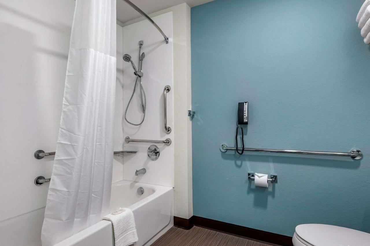 Sleep Inn Waukee-West Des Moines Zewnętrze zdjęcie