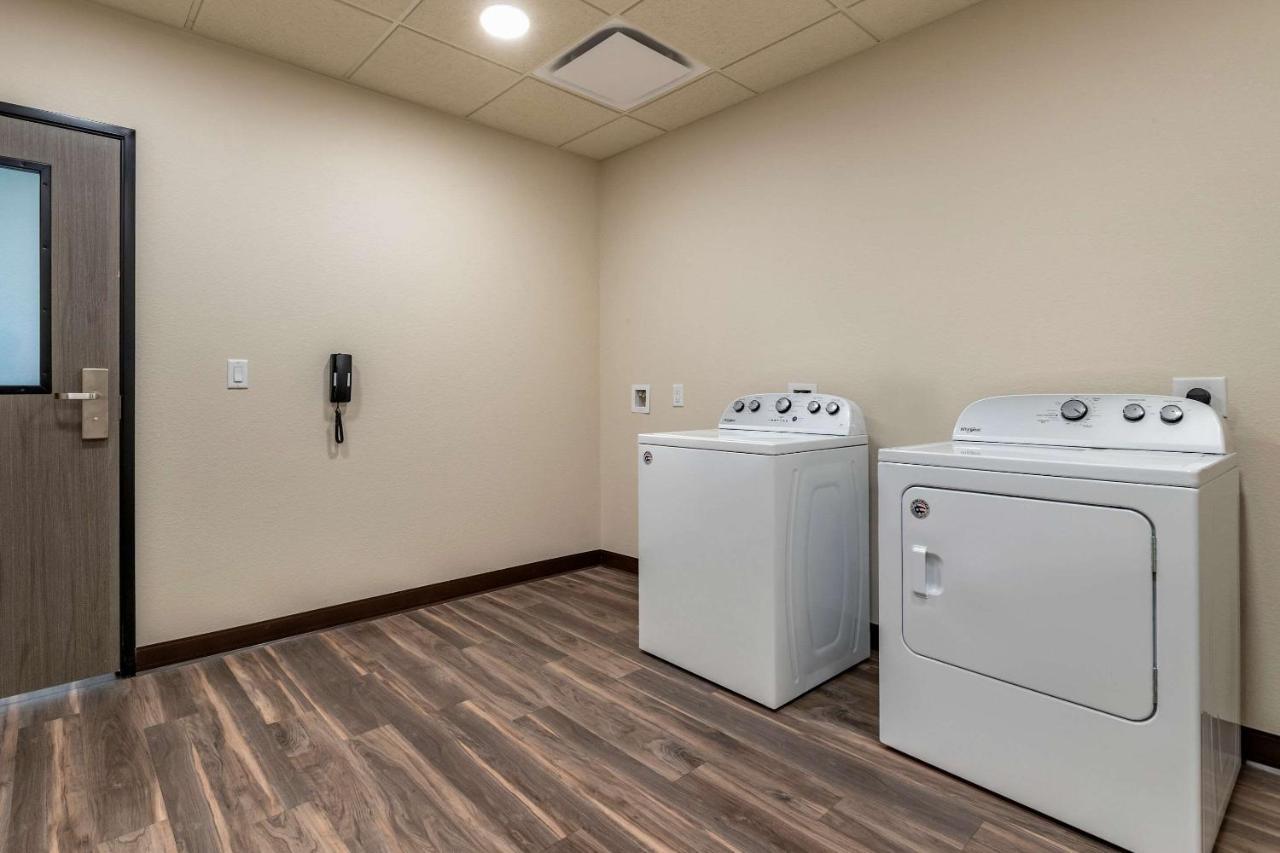 Sleep Inn Waukee-West Des Moines Zewnętrze zdjęcie